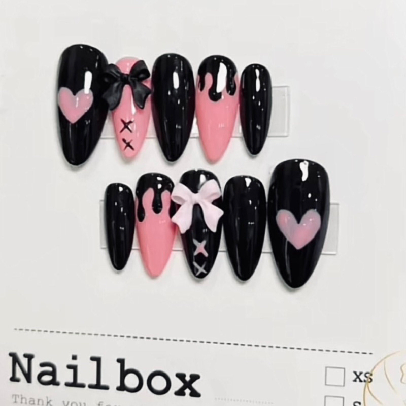 Nailbox hồng đen