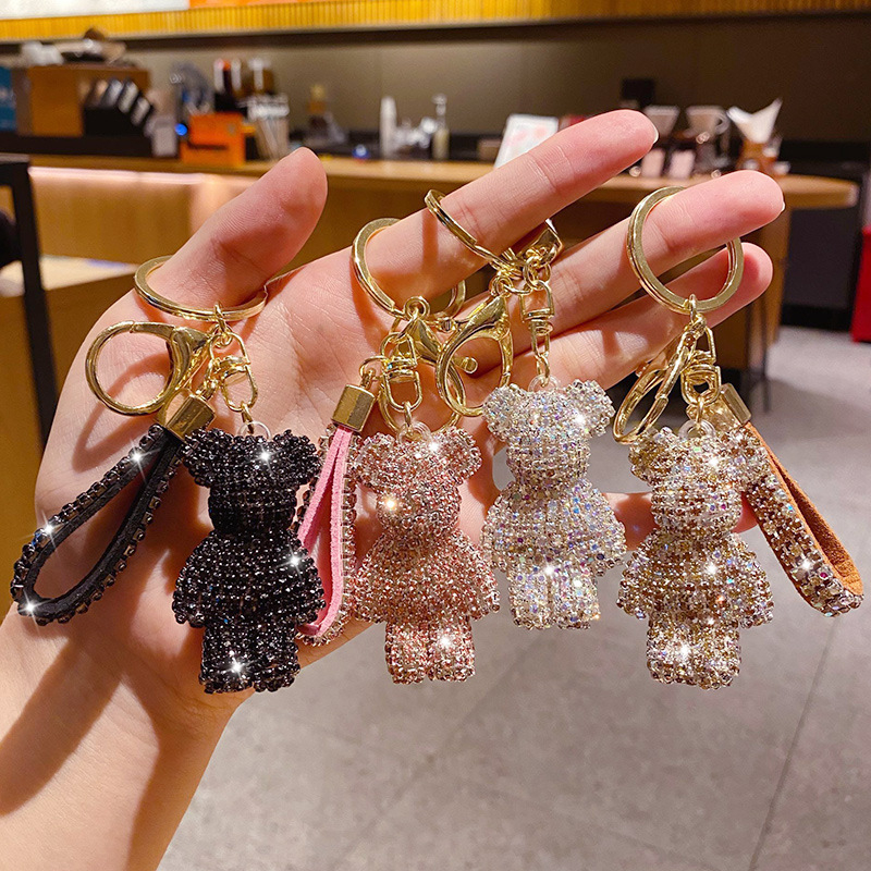Móc khóa Gấu Bearbrick cao cấp đính đá, phụ kiện trang trí độc đáo hàng có sẵn