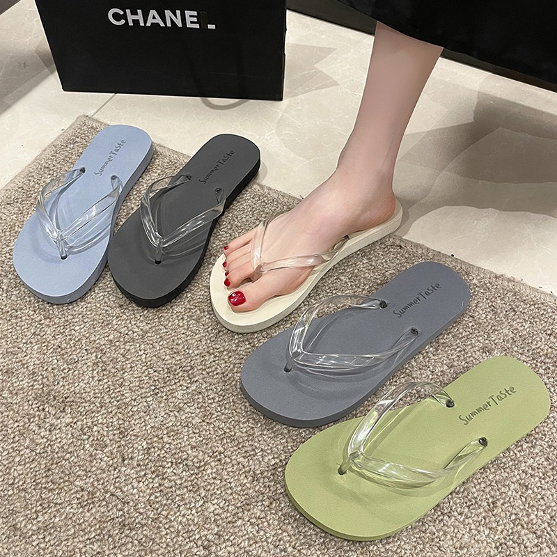 Dép Đi Biển, Dép Xỏ Ngón, Dép Tông Quai Trong Suốt Chống Trơn Nhiều Màu Sắc - Đế Mềm Không Đau Chân Hàng QC