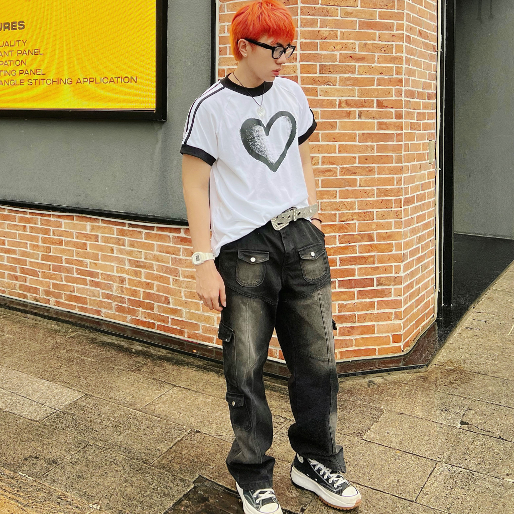 Áo thun baby tee fit WHO CONCEPT, ringer tee hình trái tim