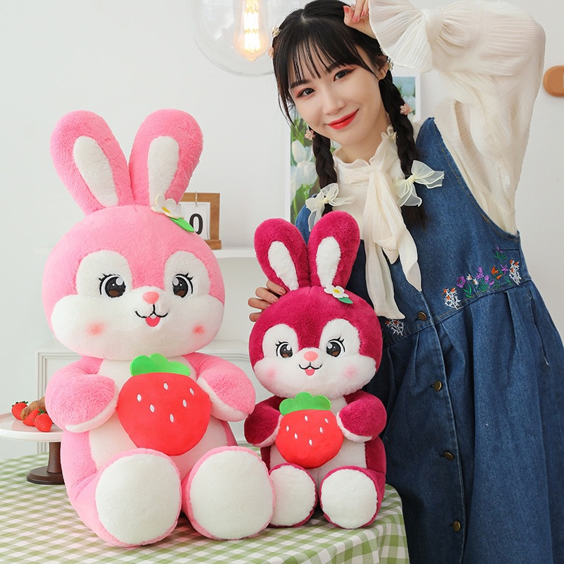 Gấu bông thỏ ôm quả dâu, Thú nhồi bông con thỏ ôm quả dâu đáng yêu - Vải nhung co giãn, bông gòn cao cấp