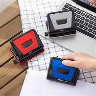 Máy đục lỗ, máy bấm lỗ Deli 0105 "15 tờ"