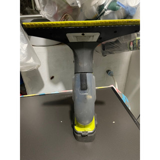 Lau kính ryobi 18v