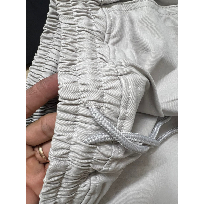 Quần kaki nam ống suông lưng thun vải co giãn