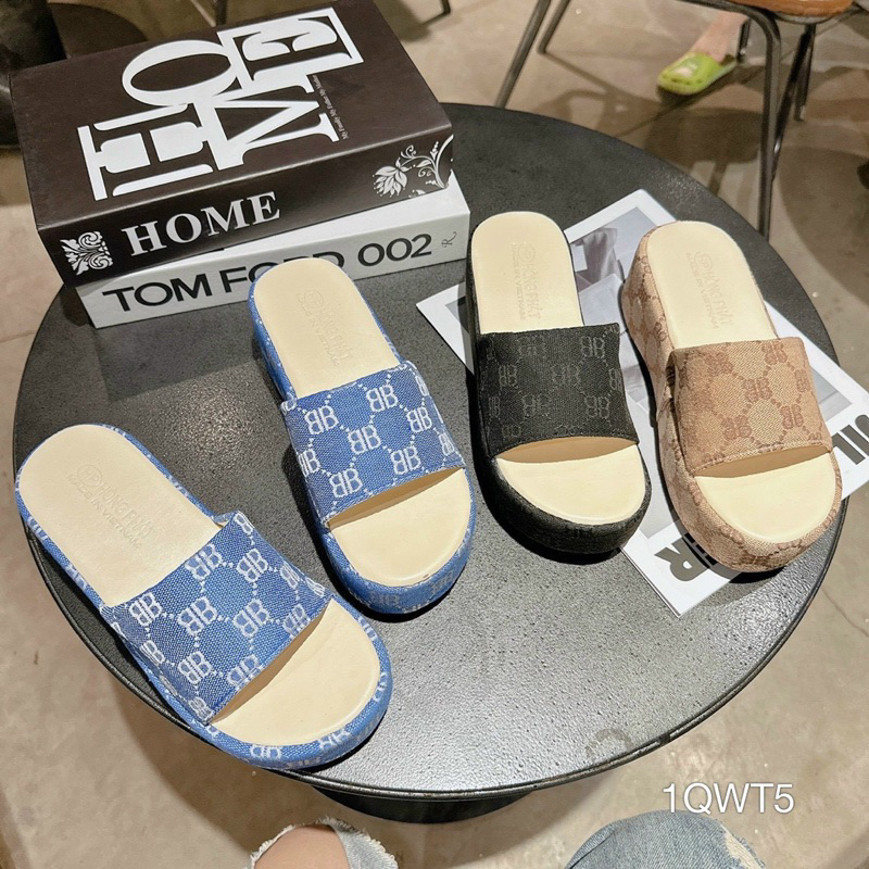 Dép Bánh Mì Xuồng Bọc Hoạ Tiết Sang Êm Đẹp