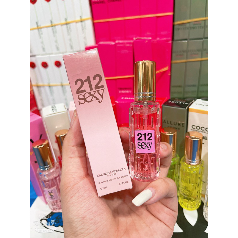 Nước Hoa Chiết Dạng Xịt 4D 20ml Dành Cho Cả Nam Và Nữ Nhiều Mùi