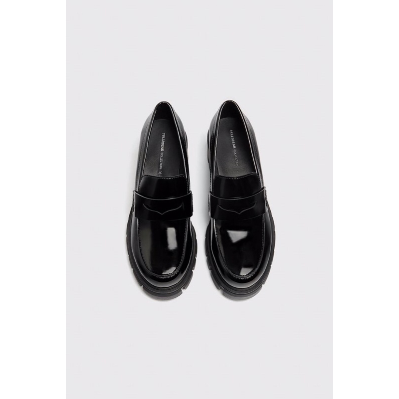 Giày lười gót cao Pull&bear màu đen