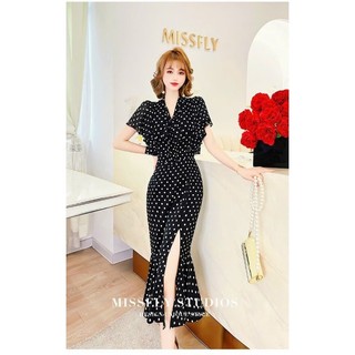 Đầm ôm chấm bi cổ nơ tay bèo