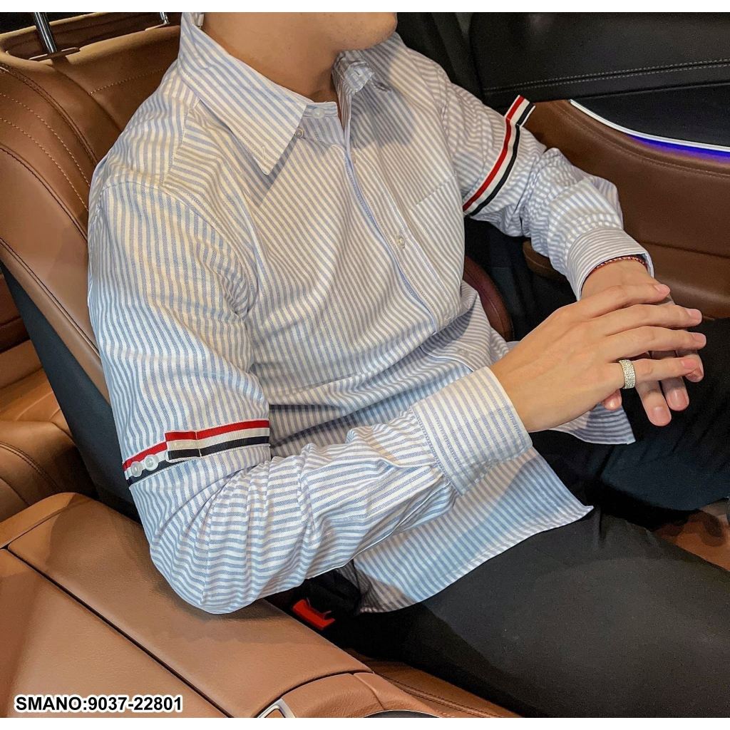 Áo sơ mi Thome màu xanh kẻ sọc họa tiết phối dây kẻ đỏ cánh  tay | BigBuy360 - bigbuy360.vn