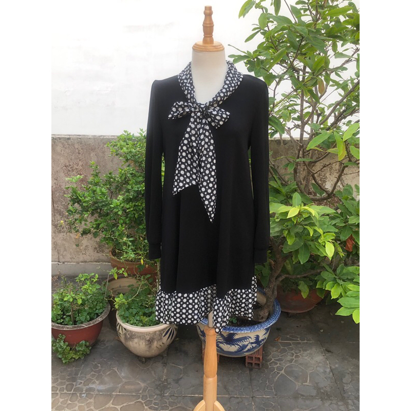 Đầm thun suông đen đuôi cá chấm bi 2hand