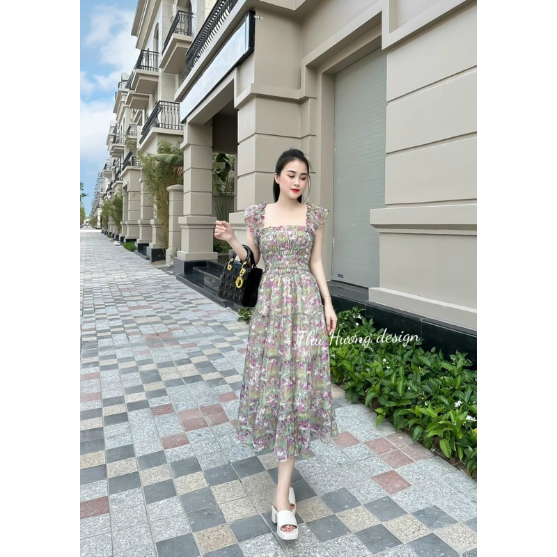 Đầm xoè voan hoa TRIPBLE T DRESS có lót siêu xinh - Free size dưới 54kg