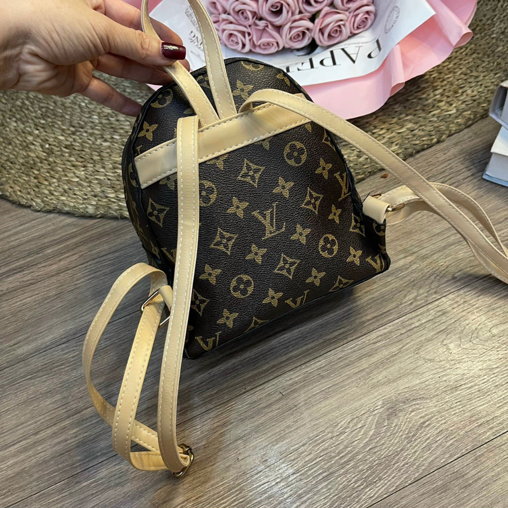 Balo lv mini hình gấu đội mũ mẫu mới hot 2023