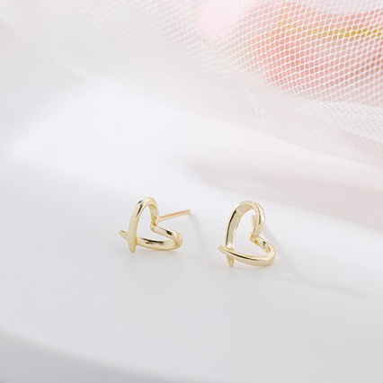 Khuyên tai nữ bạc mạ vàng trái tim nhỏ xinh xắn, đáng yêu Little Heart K26 | HARMONY ACCESSORIES K26