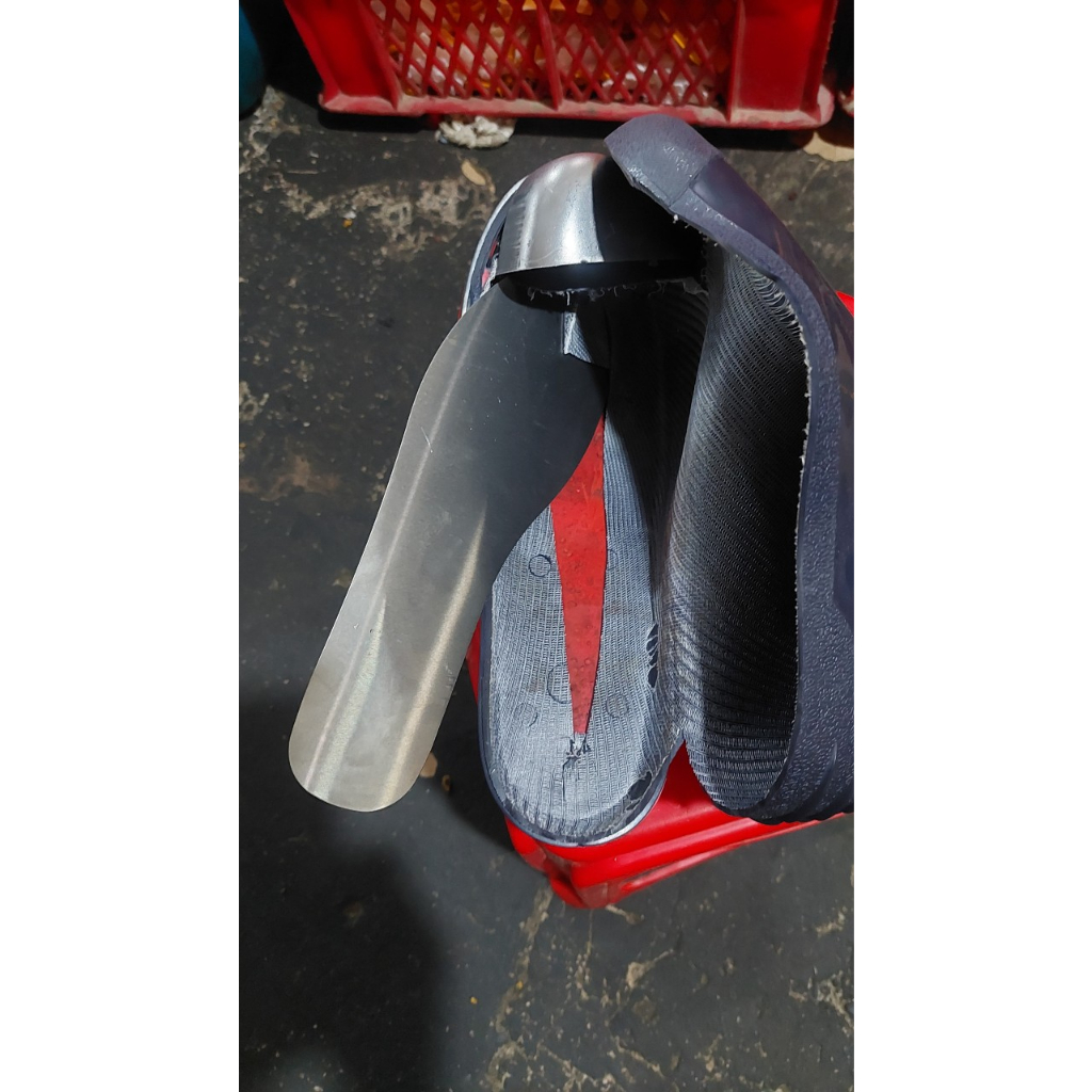 Ủng mũi thép đế thép,  Ủng bảo hộ chống đinh mũi sắt lót sắt đi làm việc dẵm đinh sắt thoải mái