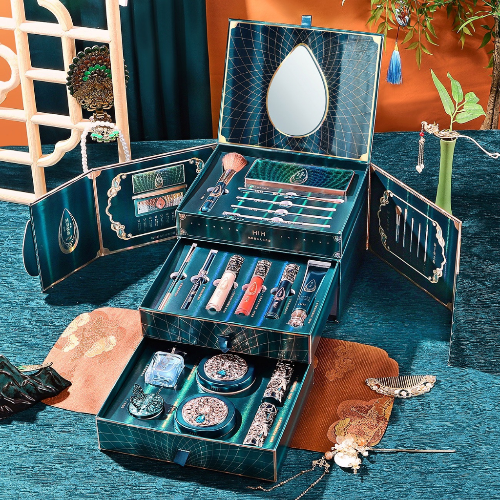 Bộ trang điểm makeup 18 món HIH kèm túi xách