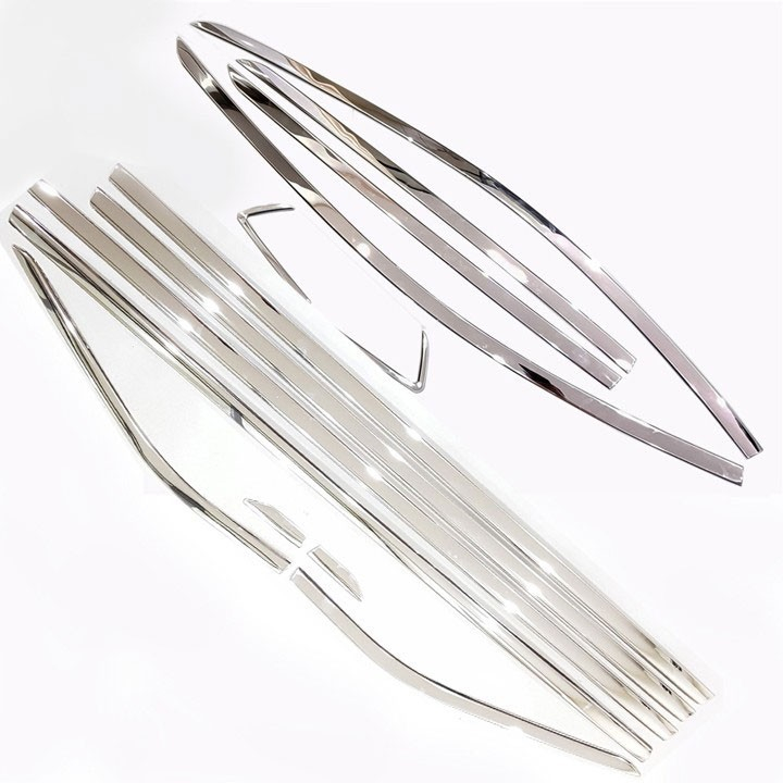 Nẹp viền chân ,cong kính xe Mitsubishi Xpander 2018 - 2021, 2022, 2023 inox cao cấp