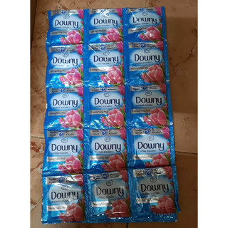 Dầu xả vải DOWNY x 10gói/dây