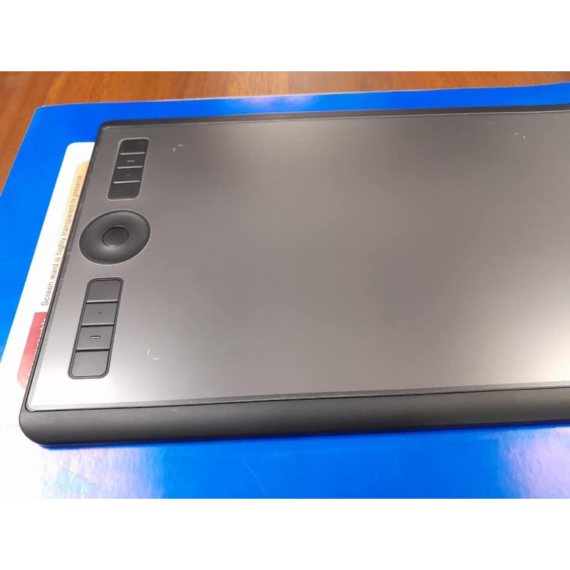 Dán màn hình bảng vẽ điện tử Wacom tận nhà HCM bán kính 20km