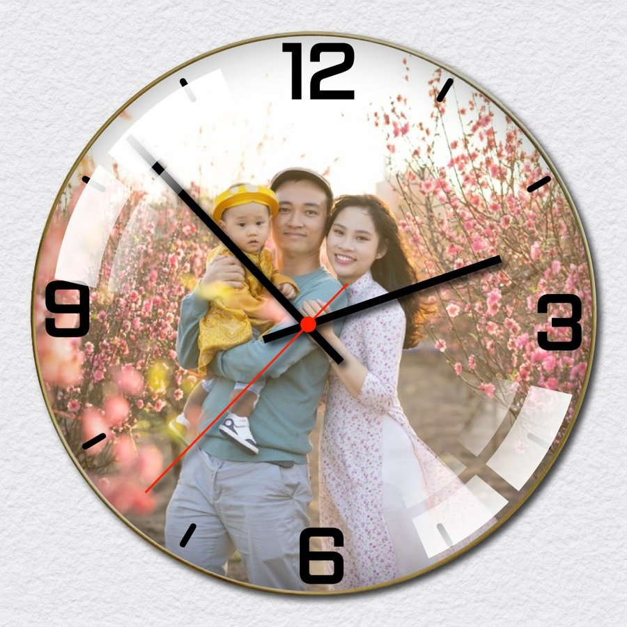 Đồng hồ tráng gương cao cấp thiết kế ảnh theo yêu cầu cho ảnh cưới, ảnh gia đình, cho bé tặng kèm pin và đinh đa năng