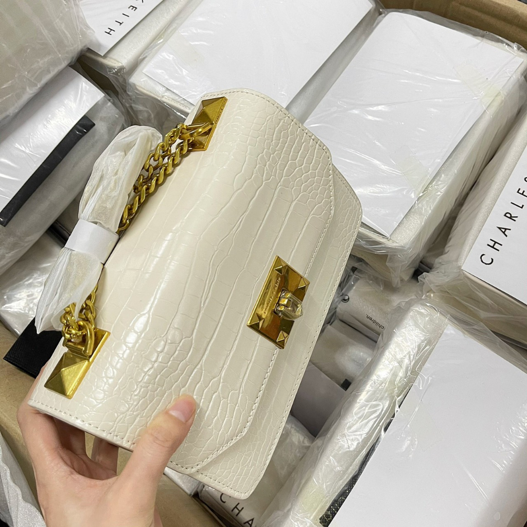 Túi CK khóa vuông 4 đinh da vân rắn size 23 hàng loại 1 nobox