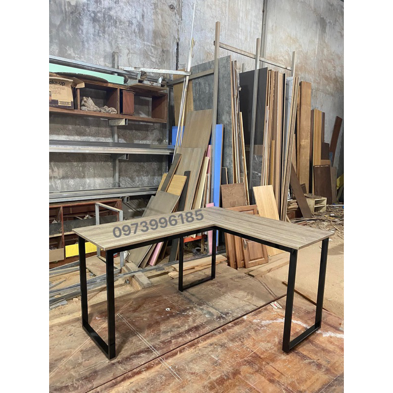 BÀN LÀM VIỆC GÓC L CHÂN SẮT CHẮC CHẮN M029.( hình thật).