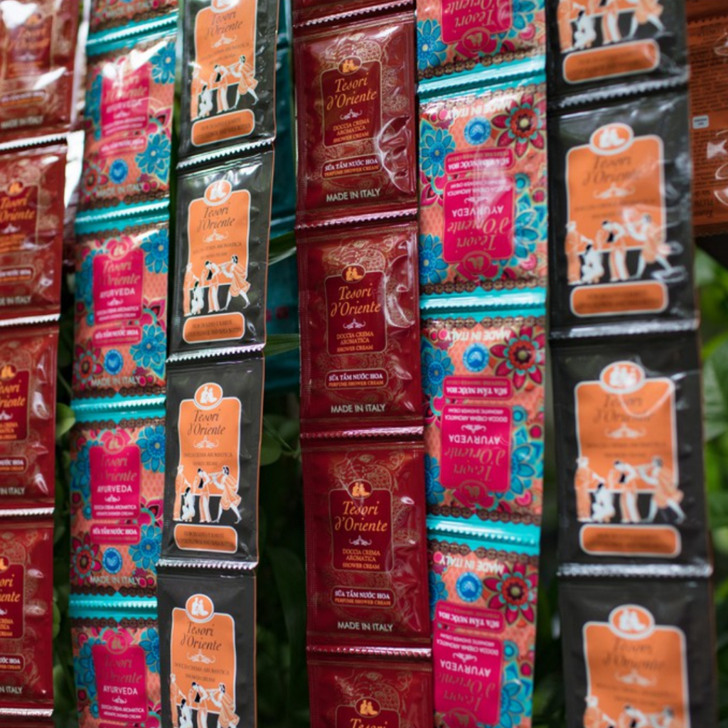 Sữa tắm nước hoa Tesori D'Oriente - Sữa tắm xích gói Tesori D'Oriente Italia 9ml - Hàng Chính Hãng