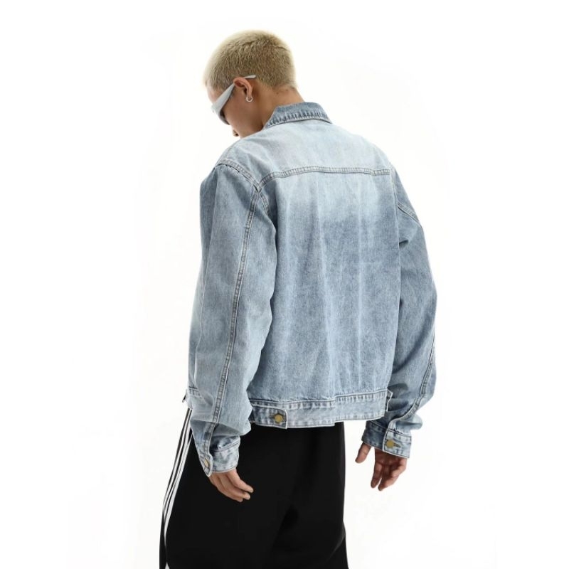 Áo khoác denim Unisex dáng ngắn,  phong cách Hàn Quốc.