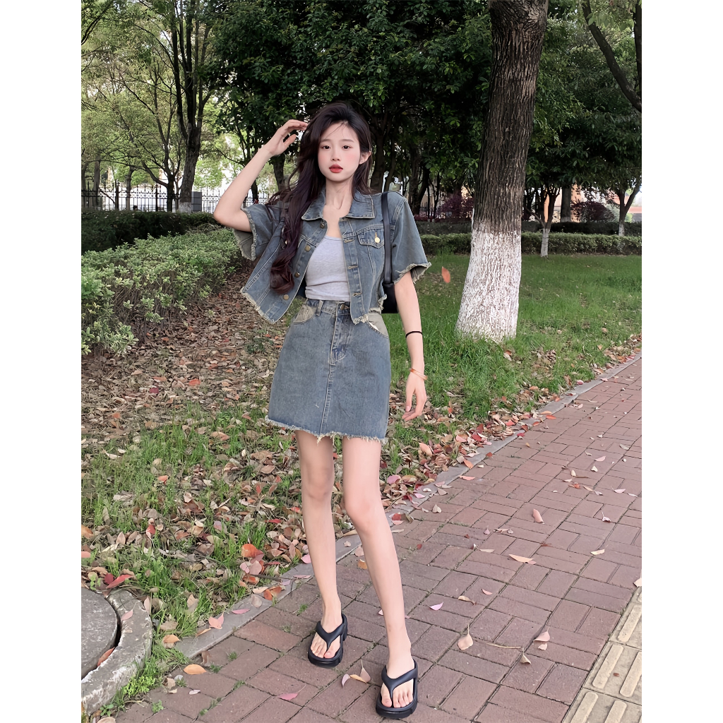 Set bộ Bò Denim, Set Áo Croptop Jean Cộc Tay Mix Kèm Chân Váy Ngắn Chữ A