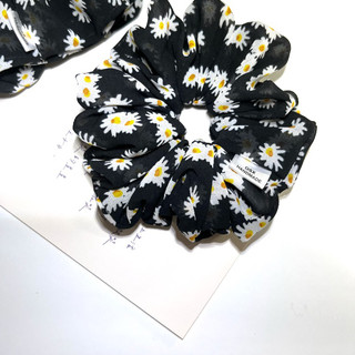 Scrunchie dây cột tóc buộc tóc handmade Black Daisy - by OSX Handmade