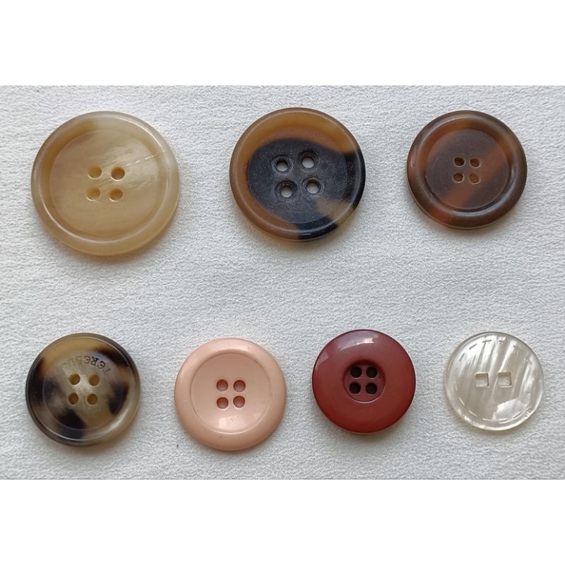 Gói 10 nút áo phom to cho áo vest và  blazer