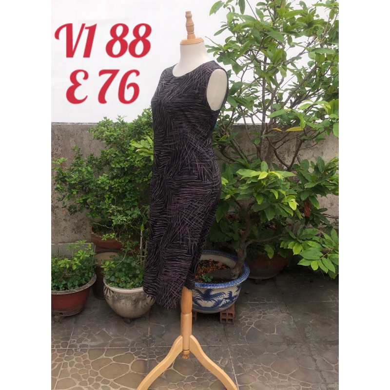 Đầm trung niên đen hoạ tiết 2hand