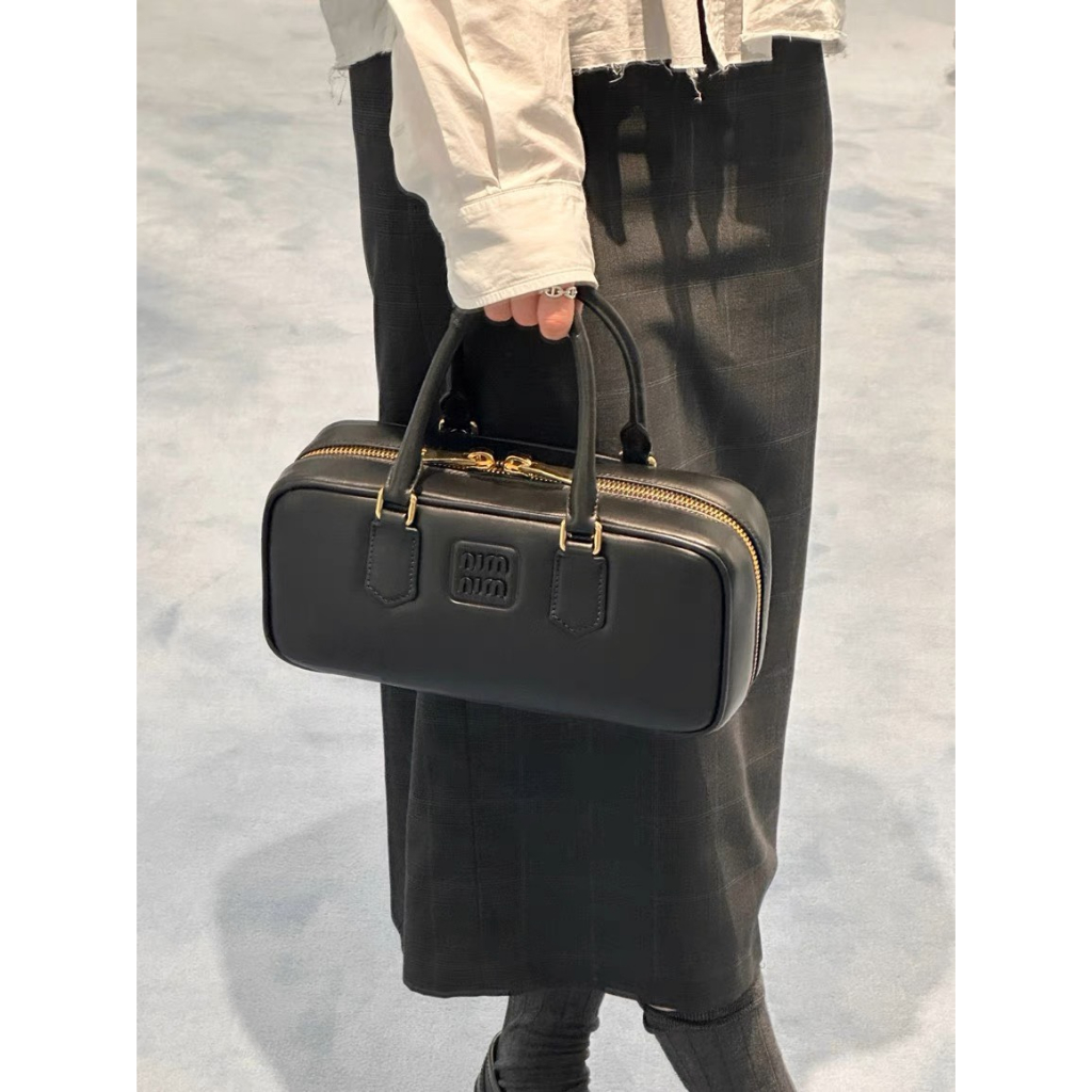 TÚI MIUMIU QUAI XÁCH SZ26