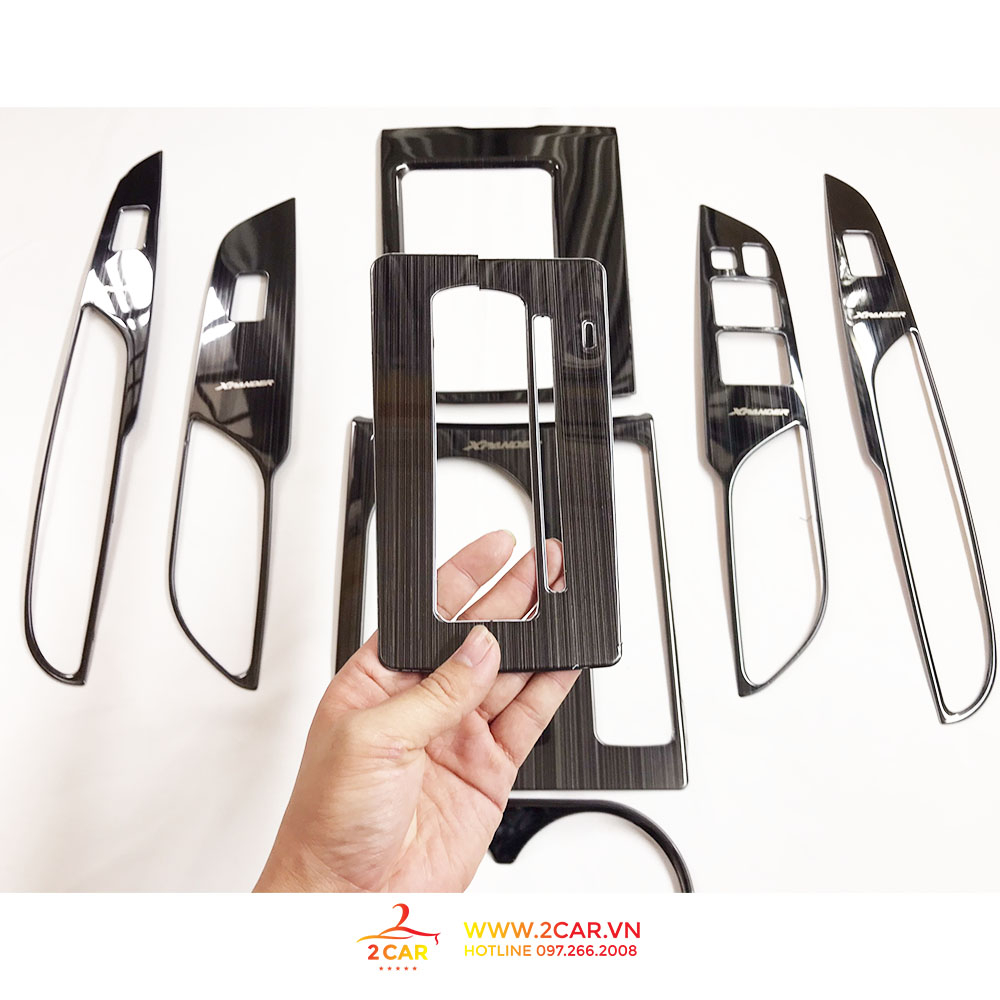 Ốp nội thất xe Mitsubishi Xpander 2018, 2019, 2020 titan phay xước cao cấp