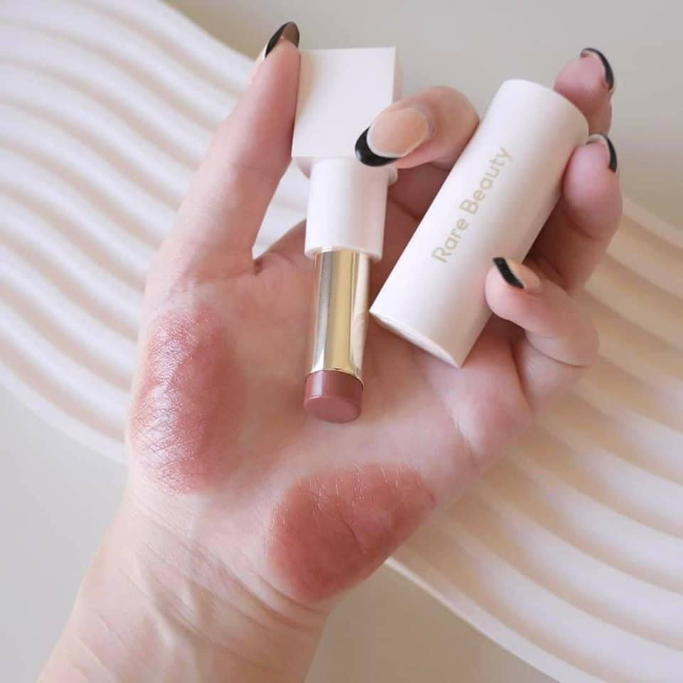 Son dưỡng Rare Beauty có màu - With Gratitude Dewy Lip Balm