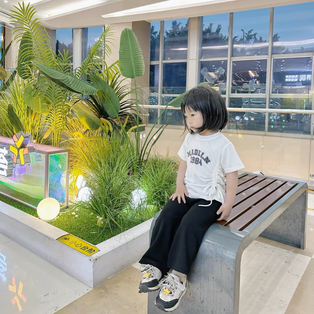 Set Áo Rút Dây In Chữ + Quần Dài Thun Gân Dành Cho Bé Gái