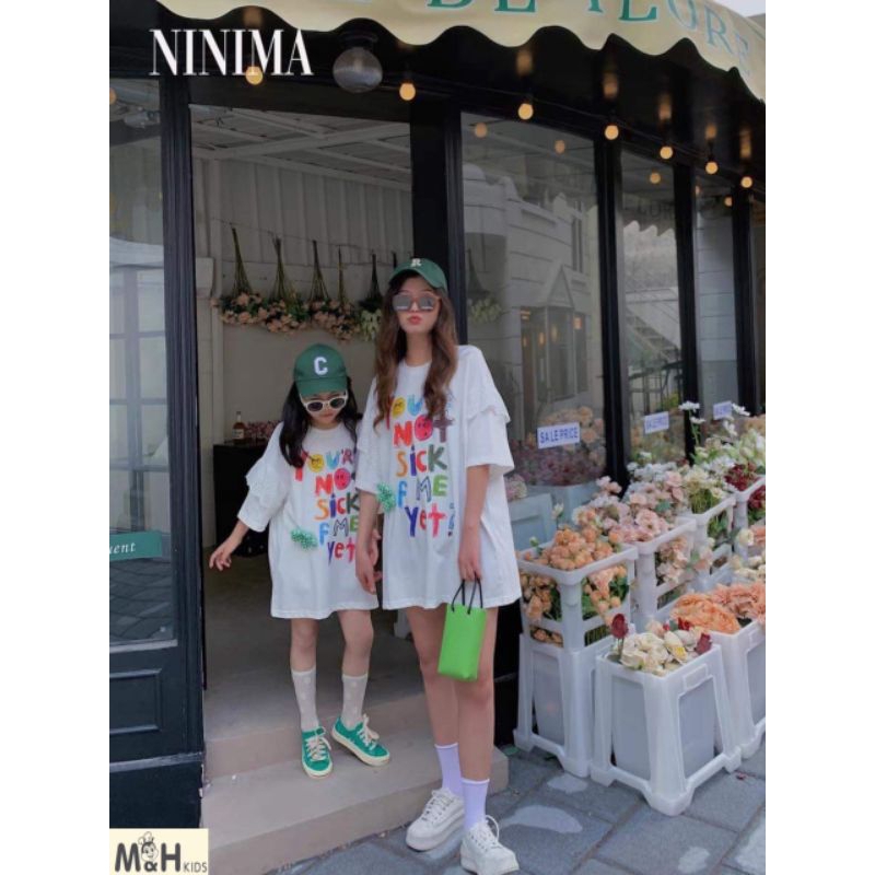 Sét váy áo hình chụp trải sàn bao chất cho mẹ và bé