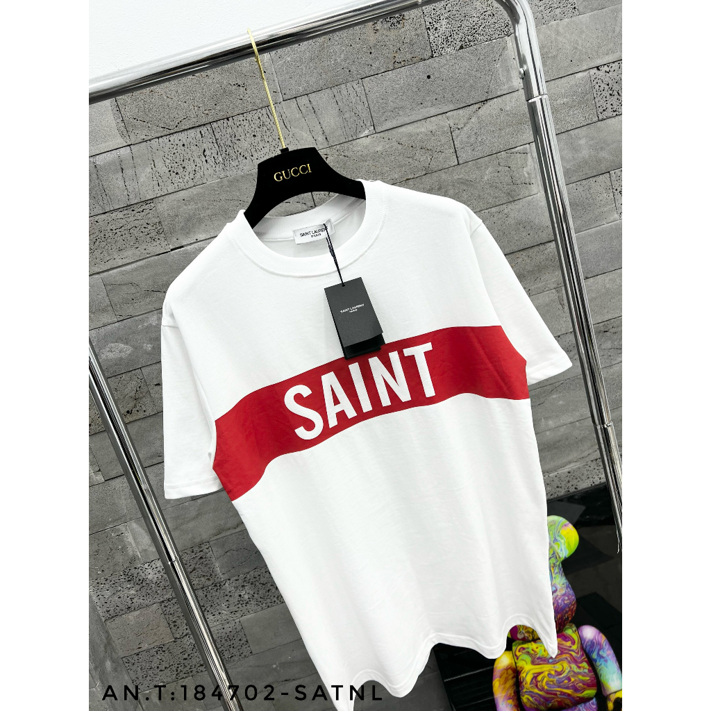 Áo thun S.a.i.n.t - L.a.r.e.n.t phối hình in ngang phong cách Dolce trẻ trung, Áo thun Unisex Form Rộng Cháy Phố 2023