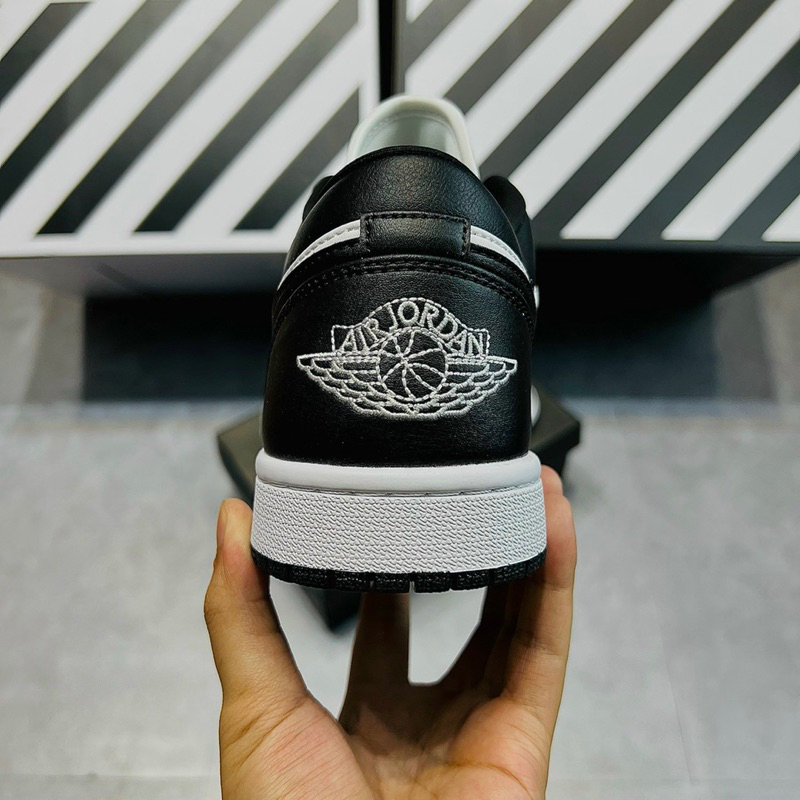 Giày Air Jordan 1 Low Panda - BẢN CAO CẤP | FULLBOX - KÈM DÂY PHỤ