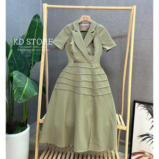 Váy xòe cổ vest may ly