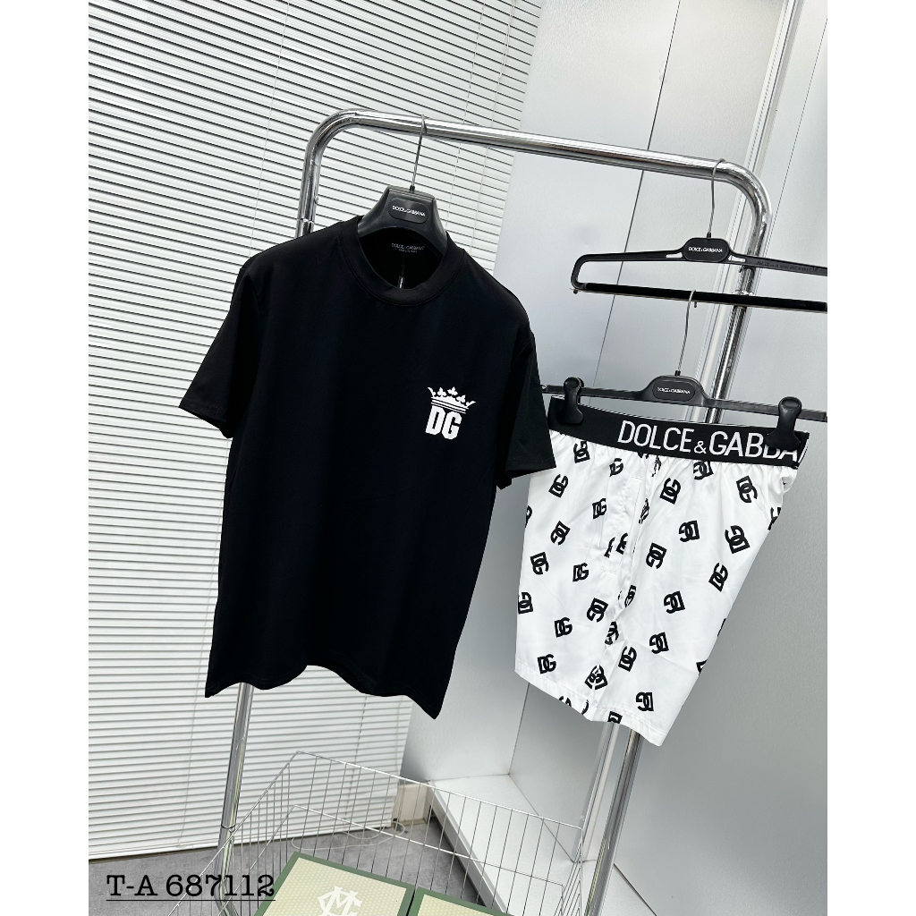 Bộ Quần Áo Nam Nữ DG In Chữ Trước Ngực Đơn giản kèm quần họa tiết DG Siêu Hot