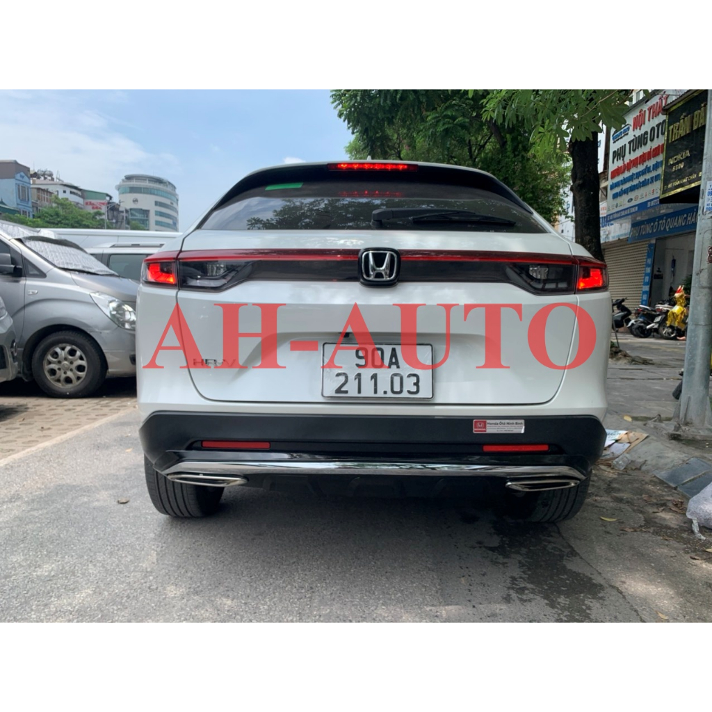 Lippo, Lip Chia Pô,Ốp Cản Sau Cho xe HONDA HRV 2023 mẫu MEC Hàng Cao Cấp Loại 1