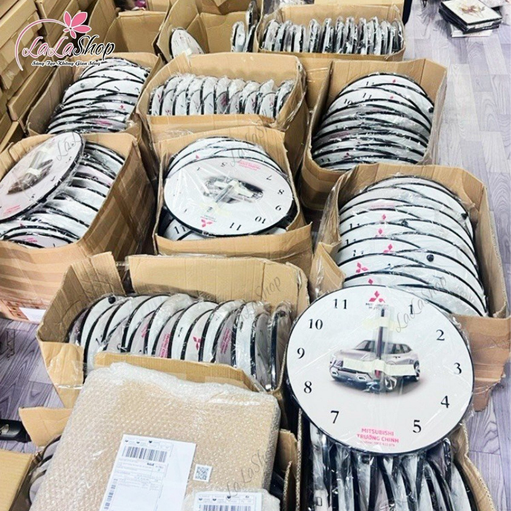 Đồng hồ tráng gương cao cấp thiết kế ảnh theo yêu cầu cho ảnh cưới, ảnh gia đình, cho bé tặng kèm pin và đinh đa năng