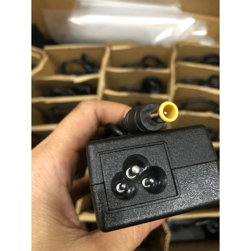 Sạc màn hình, laptop SAMSUNG 14V - 3A / 19V - 3.16A adapter màn hình SAMSUNG loại tốt