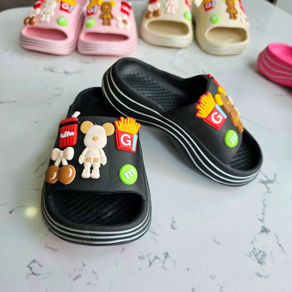 Dép Lê Quai Ngang Gợn Sóng Đính Sticker Dễ Thương Cho Bé Gái Chất Liệu Xốp Siêu Nhẹ