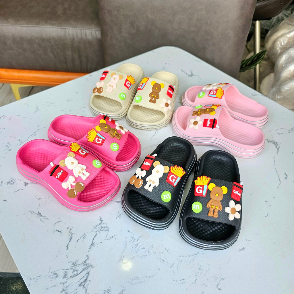 Dép Lê Quai Ngang Gợn Sóng Đính Sticker Dễ Thương Cho Bé Gái Chất Liệu Xốp Siêu Nhẹ