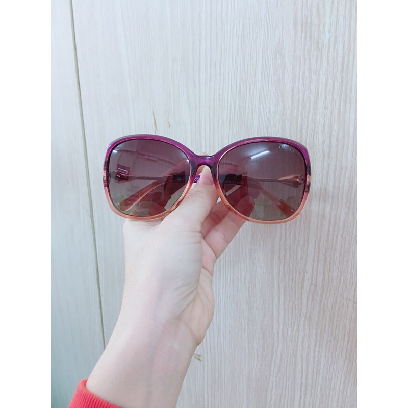 Mắt kính si tuyển độc đẹp