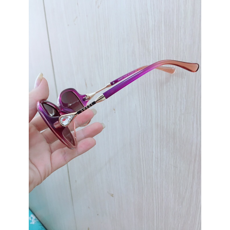 Mắt kính si tuyển độc đẹp