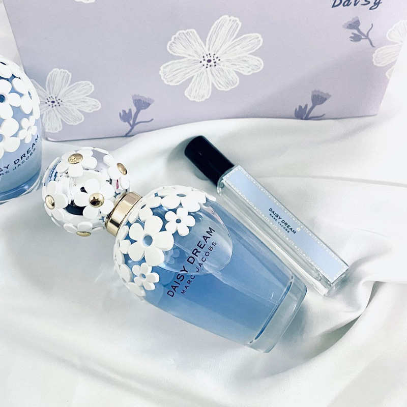 Nước hoa 𝑴𝒂𝒓𝒄 𝑱𝒂𝒄𝒐𝒃𝒔 𝑫𝒂𝒊𝒔𝒚 𝑫𝒓𝒆𝒂𝒎 30ml