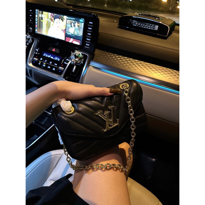 Túi đeo chéo *lv sóng *size21