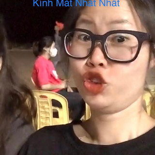 Thanh lý kính SS form chuẩn 2 chấm màu đen